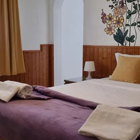 Surf House Helena باليال