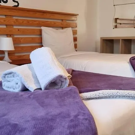 بيت ضيافة Surf House Helena