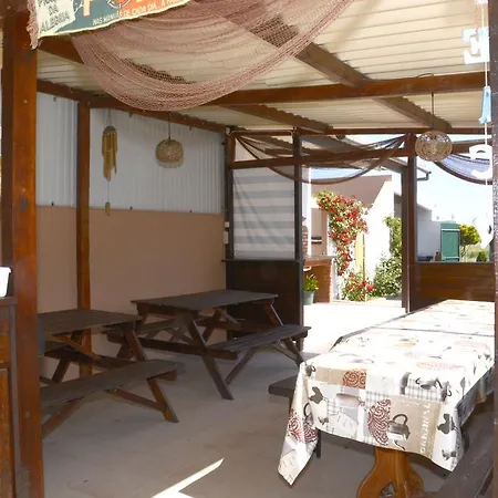 بيت ضيافة Surf House Helena باليال