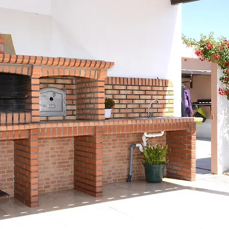 بيت ضيافة Surf House Helena باليال