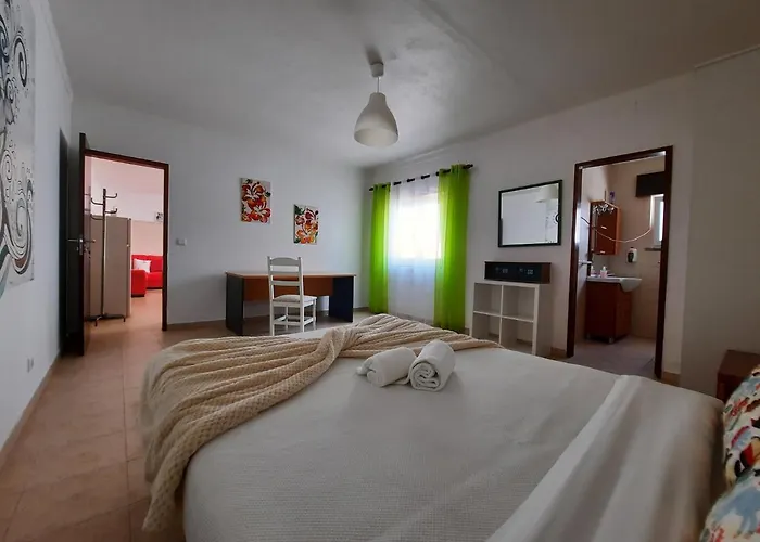 Surf House Helena Casa de hóspedes Baleal