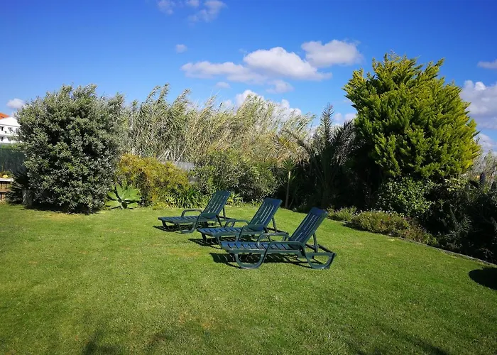 Surf House Helena 4*