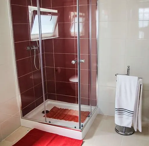 Surf House Helena 4* Baleal